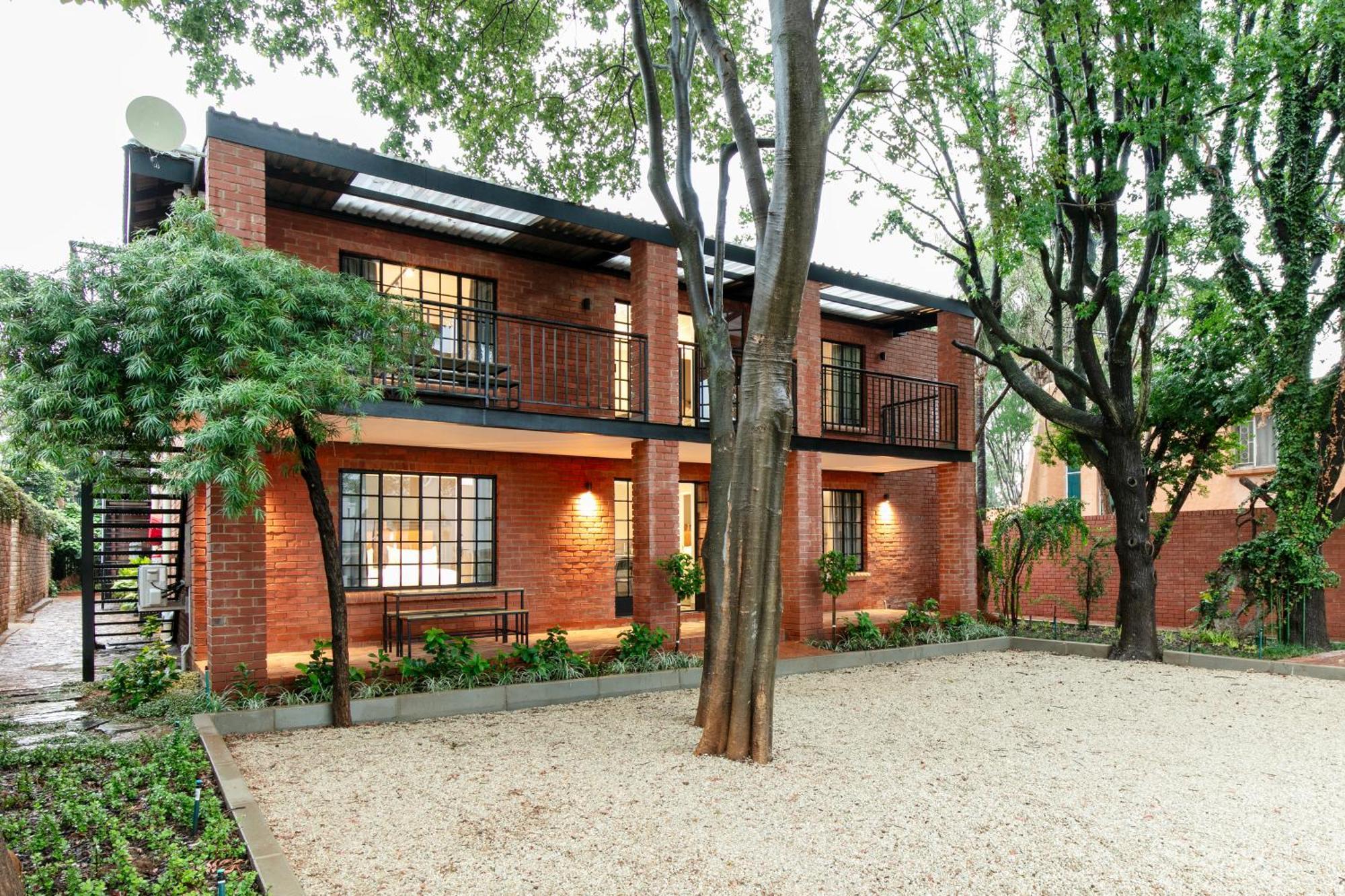 137 Murray Pensión Pretoria-Noord Exterior foto
